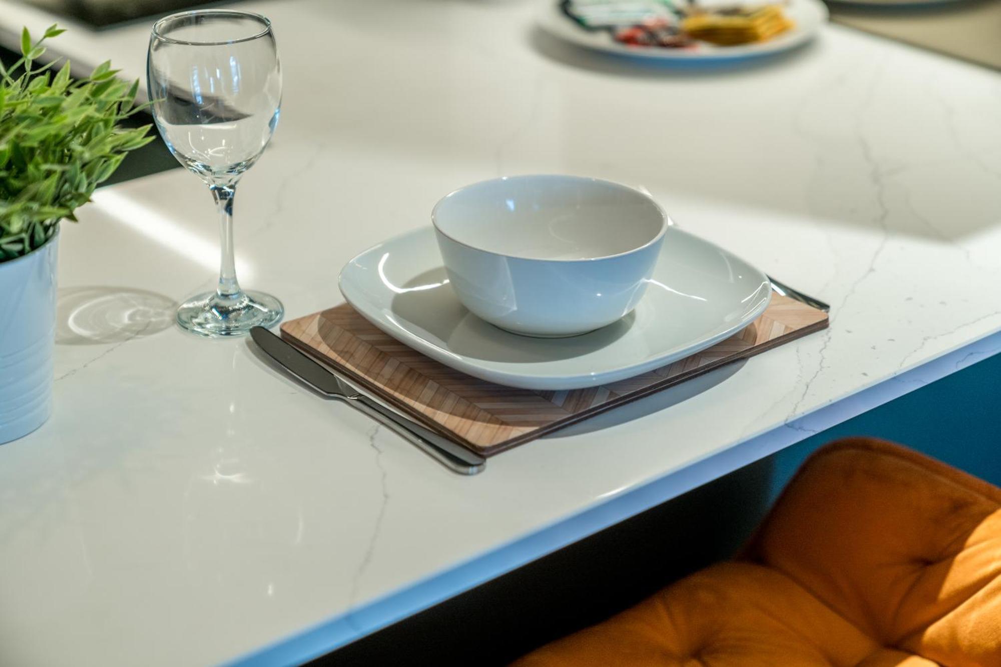 Skyvillion - Cozy Large 4 & 1 Bed Apartments In London Enfield, Mins To Tube Station, Free Wi-Fi 外观 照片